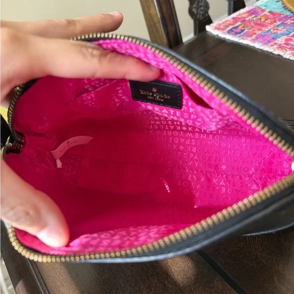 Kate Spade Crossbody - Picture 6 of 6
